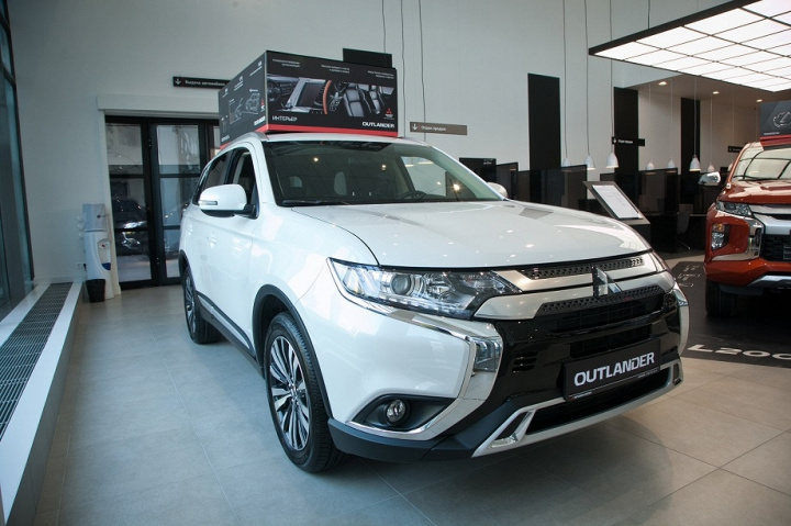 Обновленный Mitsubishi Outlander