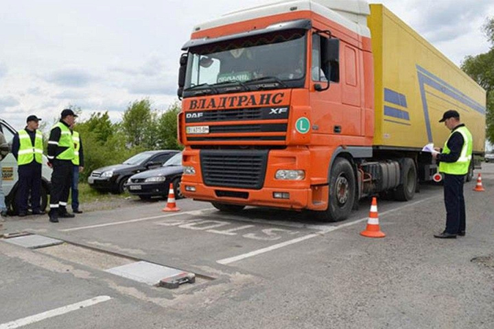 Укртрансбезопасность оштрафовала водителей на 500 000 гривен