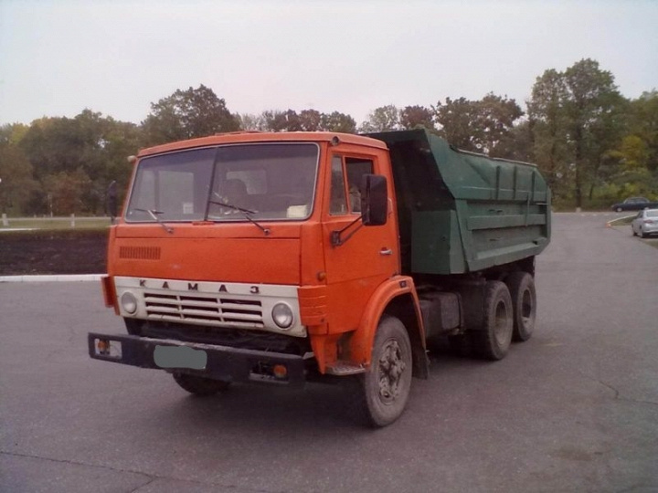 Продам КамАЗ 5511 - самосвал по запчастям.